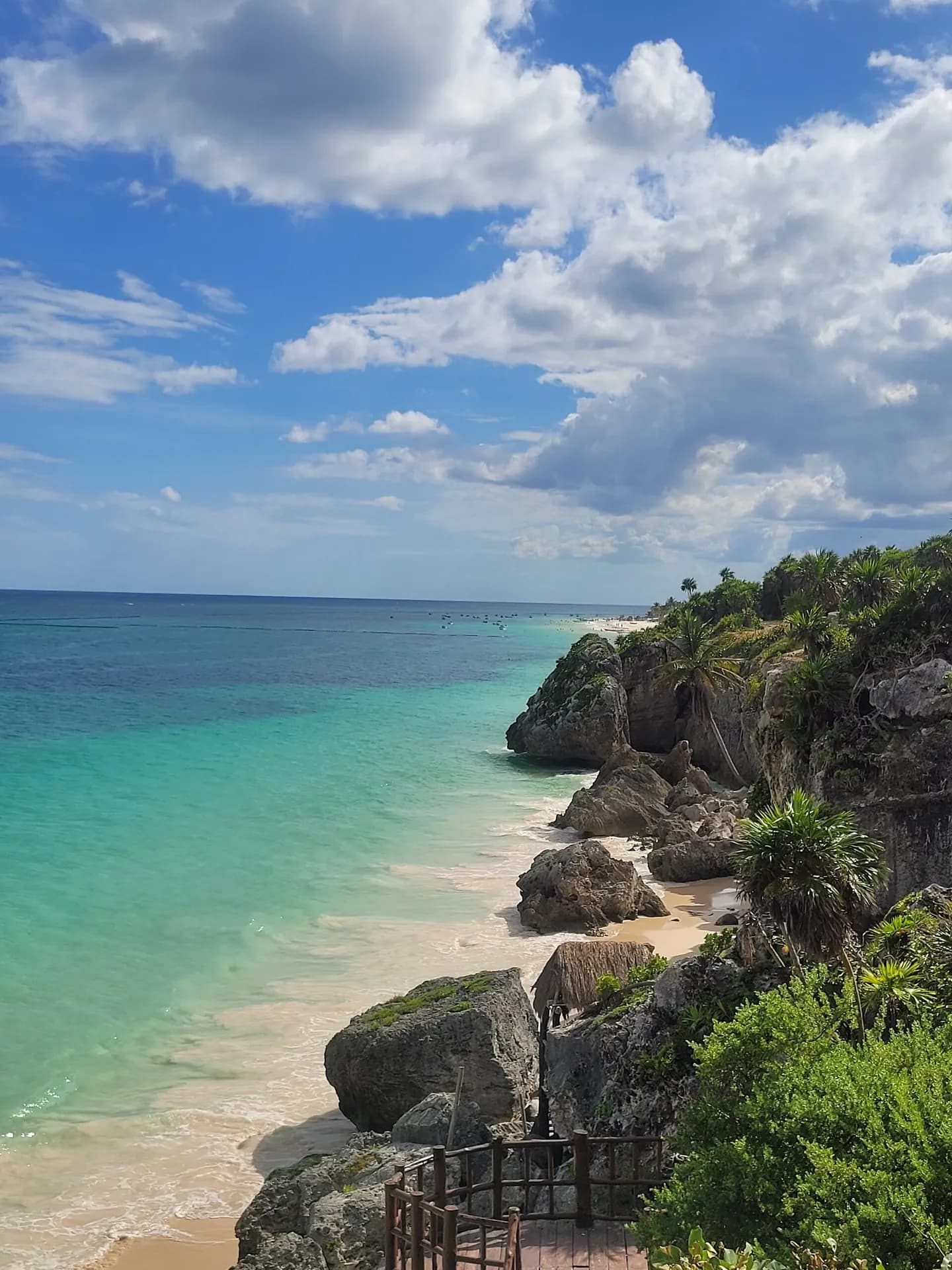 Costa turquesa de Tulum vista desde lo alto